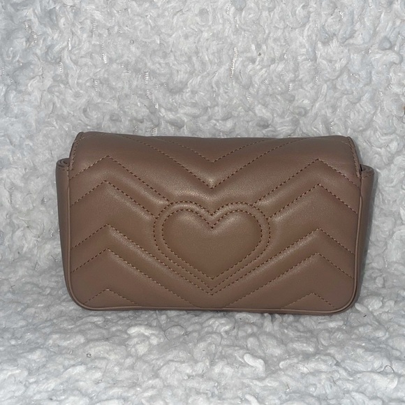 Gucci Matelassé Chevron Quilted Leather Super Mini Marmont Bag in Dusty Pink - Picture 7 of 17
